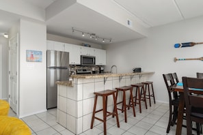 A perfect kitchen bar for entertaining
