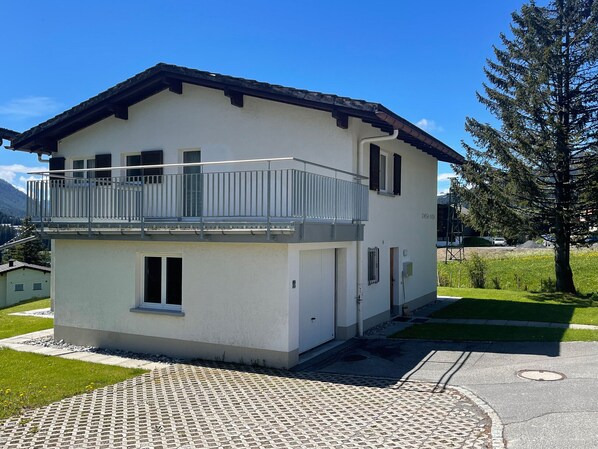 House exterior view