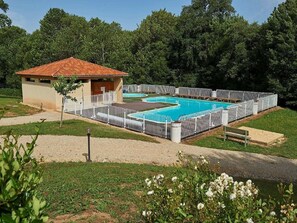 Schwimmbad des Ferienhauses