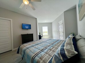 Primary Bedroom with King Bed and RokuTV