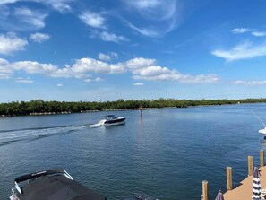 Hollywood Intercoastal view of dock space available. Bring your boat!