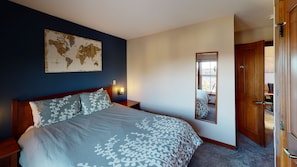 Indoors, Furniture, Bed, Home Decor, Bedroom