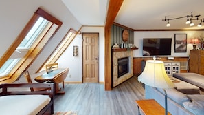 Indoors, Screen, Living Room, Bed, TV