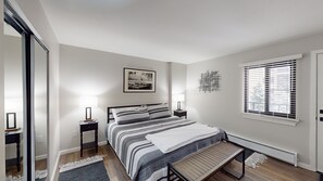 Lamp, Home Decor, Indoors, Bed, Furniture