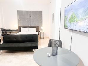 Smart Tv - Table