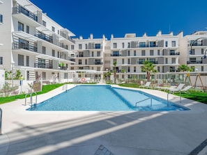 Wohnung, Wohngebiet, Eigentumswohnung, Urban Design, Resort, Schwimmbad, Mischnutzung, Estate, Gartenmöbel, Hotel