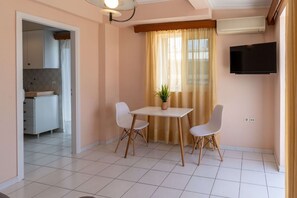 Dine in Style!