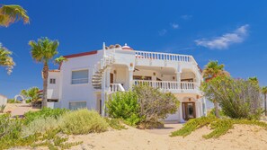 VIEW FROM THE SEA - THIS IS HOW YOUR HOUSE LOOKS LIKE FROM THE SEASIDE!