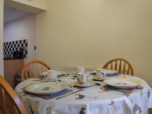Living room/dining room | The Granary - Donative Holiday Cottages, Warton, near Tamworth