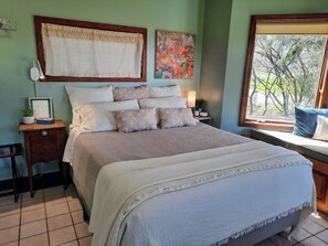 Comfy avocado queen mattress