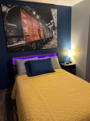 Very comfy full size bed.  In this great looking room.