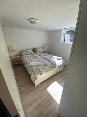 Double Bed