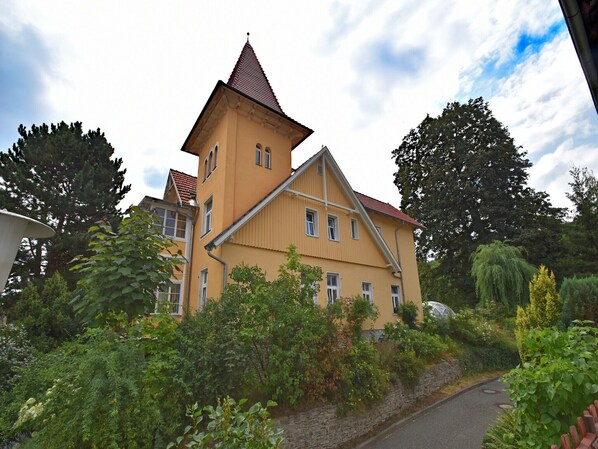 Extérieur maison de vacances [été]