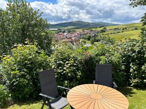 Aussicht vom Ferienhaus [Sommer]