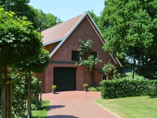 Holiday Home Exterior [summer]