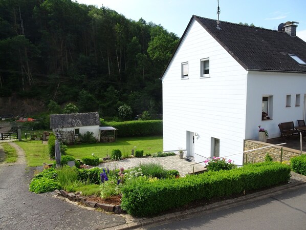 Extérieur maison de vacances [été]
