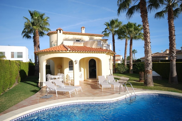 Holiday Home Exterior [summer]