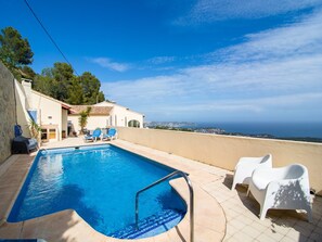Schwimmbad des Ferienhauses