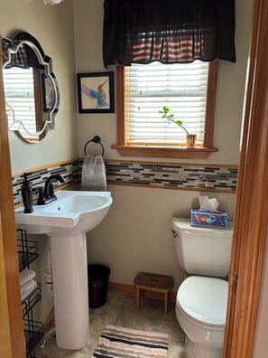 1/2 bath (main floor)