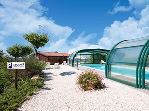 Schwimmbad des Ferienhauses