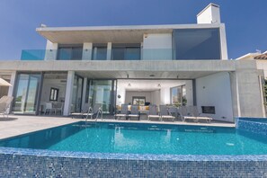Villa Elena