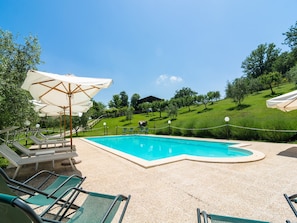 Schwimmbad des Ferienhauses