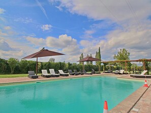Piscine maison de vacances