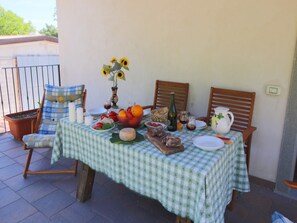 Terrasse / Balkon