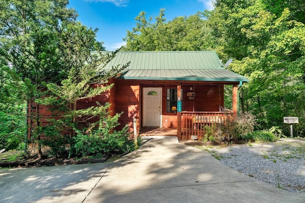 Escape the hustle and bustle of the city and find peace in this charming small cabin in the woods 🌲🏡 Serene vibes guaranteed! #CabinLife #NatureEscape #GreenRoofMagic