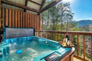 Directly access your terrace from your room and enjoy the hot tub on the outside.