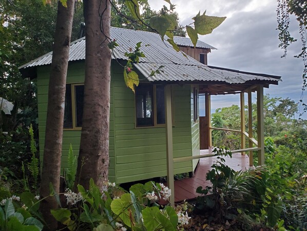 artist cabin