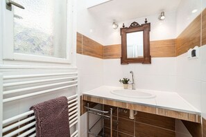 Half bathroom