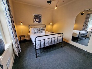 Our building is very quiet so with a good night's sleep you'll be able to enjoy your time in Manchester