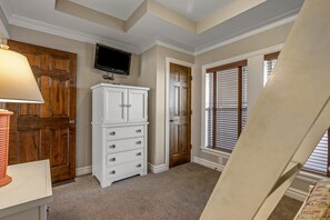 Top Floor Bedroom 