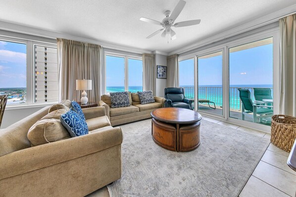 Living room with an amazing view