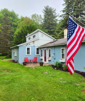 VRBO Cabin 10 Acres Walk to Lake Huron PortSanilac Lexington Michigan