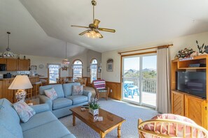 Top Level Living Area