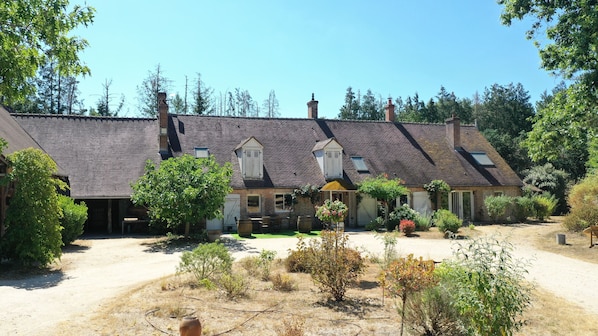 Extérieur