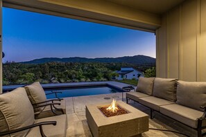 Fire Pit Evening Lounge