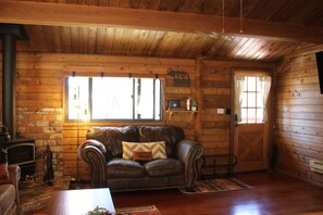 Living Room (3)