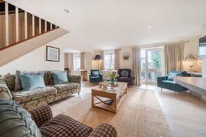 sitting area