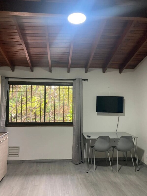 Living Room,TV and multimedia