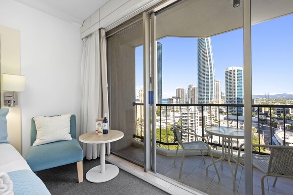 Studio room - 2 x Double beds