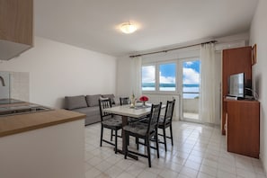 Wohn- und Esszimmer