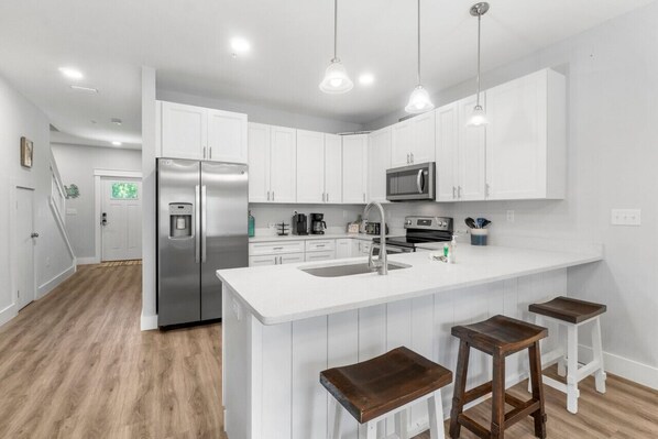 Well Equipped Kitchen!