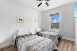 Third Bedroom! Double Twin Size Beds!