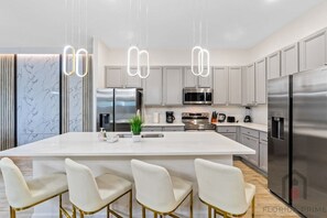 Beautiful and spacious kitchen