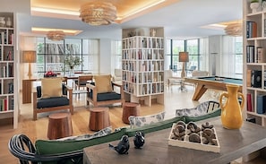 Spielezimmer