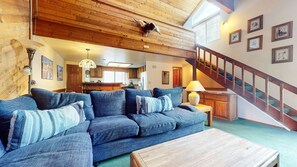 Indoors, Furniture, Living Room, Hardwood, Stained Wood