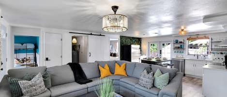 Dining Seating